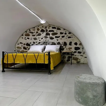 아파트 Katogi Cave